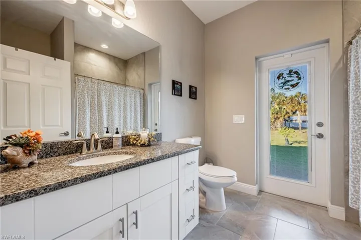 711 Henry Ave, Lehigh Acres Fl 33972