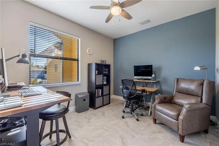 711 Henry Ave, Lehigh Acres Fl 33972