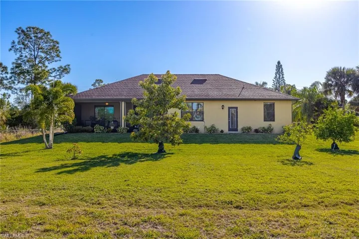 711 Henry Ave, Lehigh Acres Fl 33972