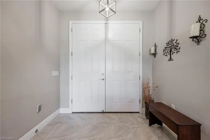 711 Henry Ave, Lehigh Acres Fl 33972