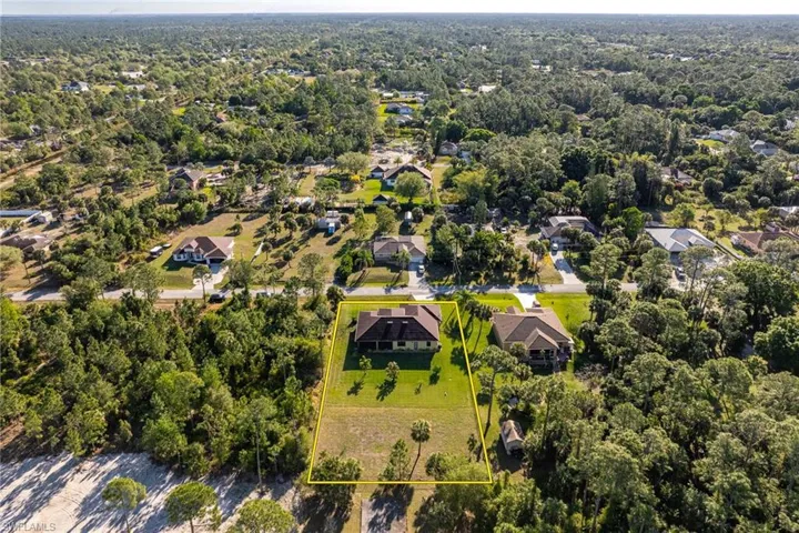 711 Henry Ave, Lehigh Acres Fl 33972