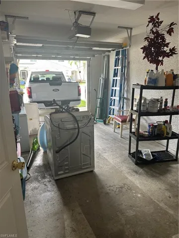 10091 Pacific Pines Ave, Fort Myers, Florida 33966