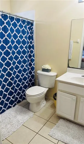 10091 Pacific Pines Ave, Fort Myers, Florida 33966