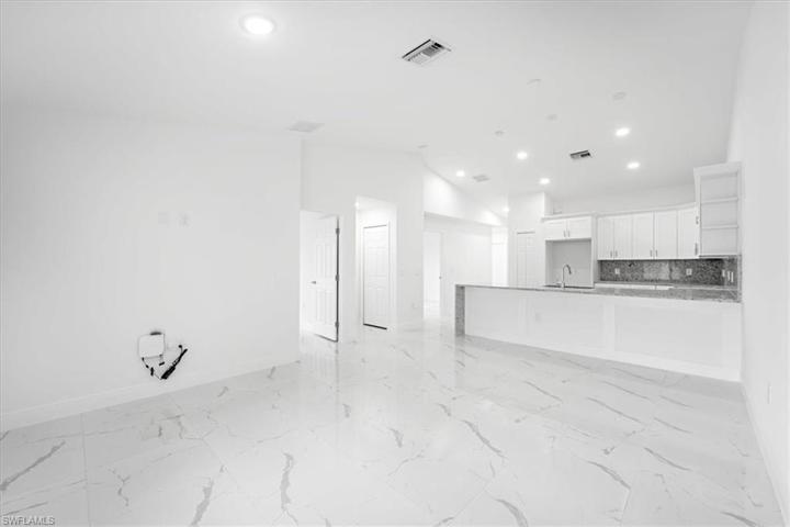 1910  RICHMOND N AVE, LEHIGH ACRES, FL 33972