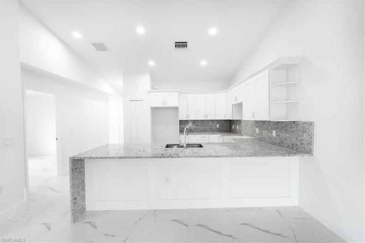 1910  RICHMOND N AVE, LEHIGH ACRES, FL 33972