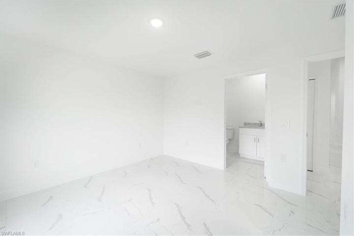 1910  RICHMOND N AVE, LEHIGH ACRES, FL 33972