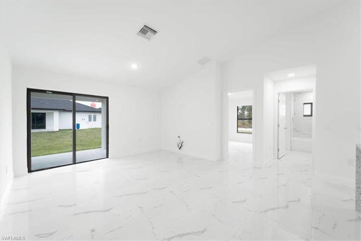 1910  RICHMOND N AVE, LEHIGH ACRES, FL 33972