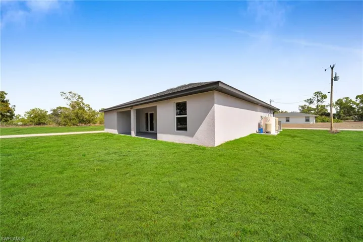 4326 Ne 24th Pl, Cape Coral, Florida 33909