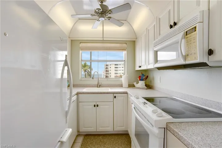 Gulf views from the kitchen.