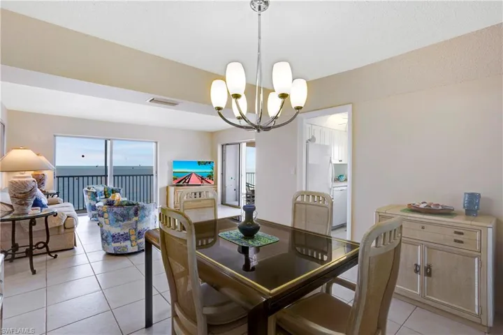 An abundance of natural light!