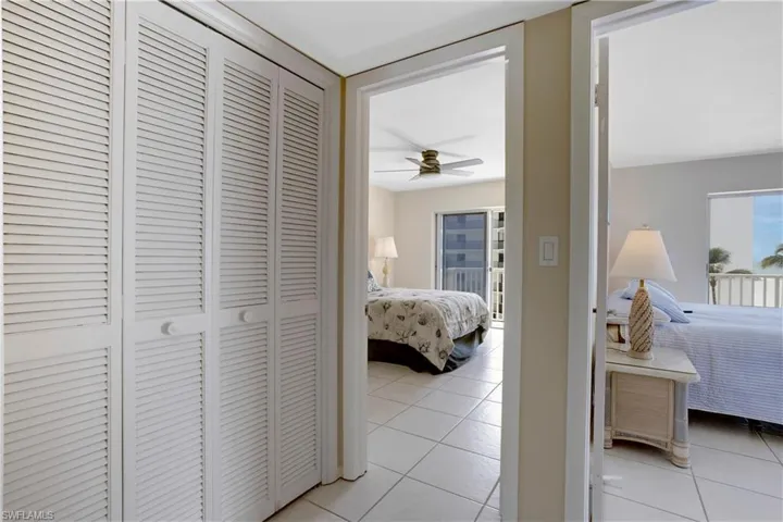 Large linen/extra storage.