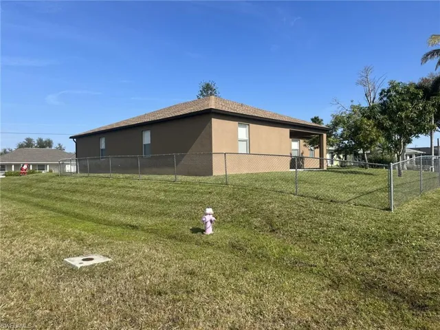 View of back yard