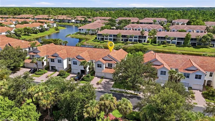 1148 Oxford Ln, Naples, Florida 34105