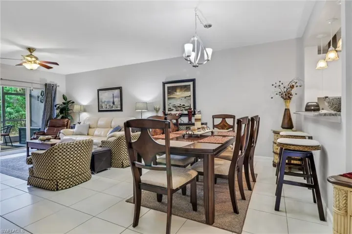 7823 Regal Heron Cir 105, Naples, Florida 34104