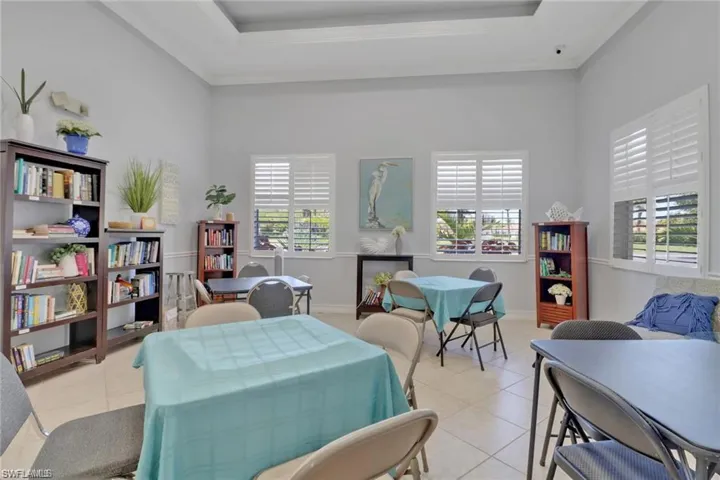 7823 Regal Heron Cir 105, Naples, Florida 34104