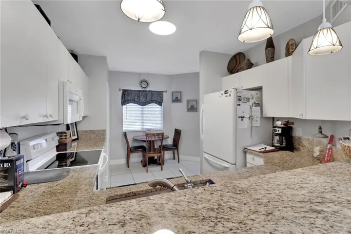 7823 Regal Heron Cir 105, Naples, Florida 34104