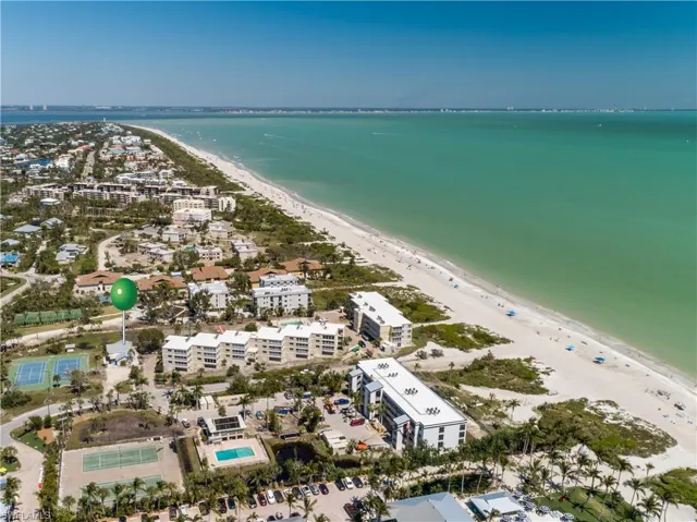 610  Donax  ST, Sanibel, FL 33957