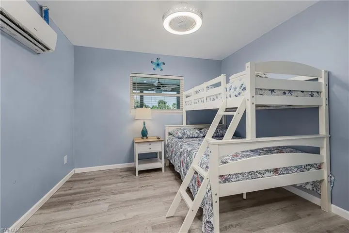 610  Donax  ST, Sanibel, FL 33957