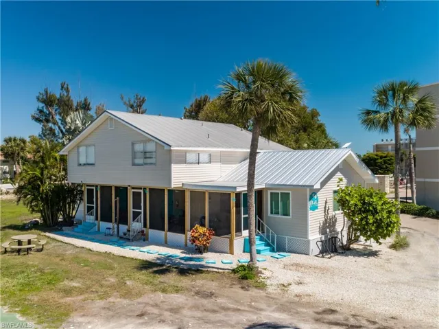 610  Donax  ST, Sanibel, FL 33957