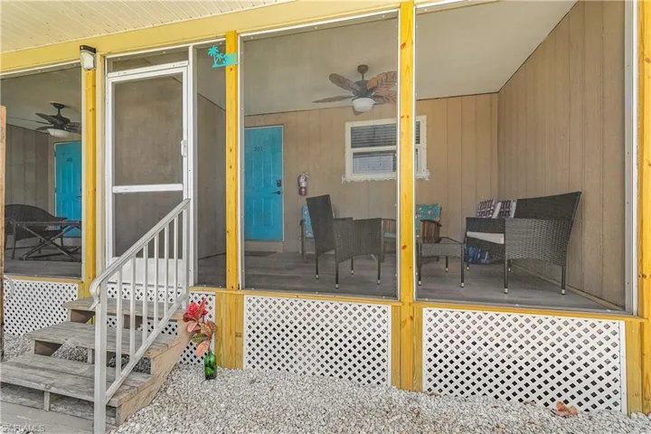 610  Donax  ST, Sanibel, FL 33957