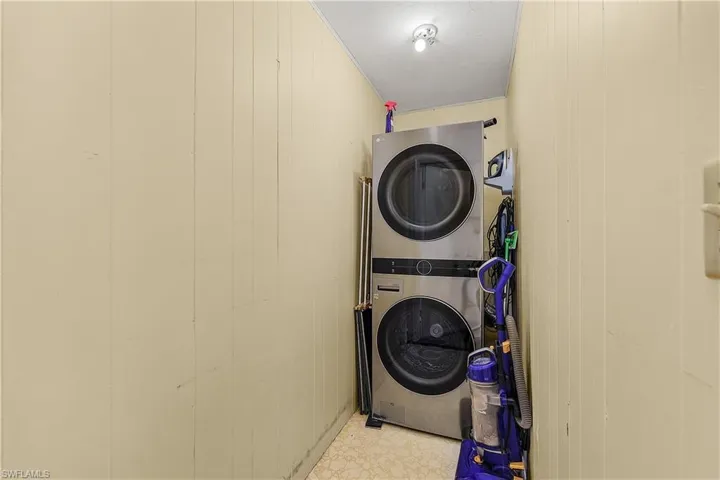 610  Donax  ST, Sanibel, FL 33957