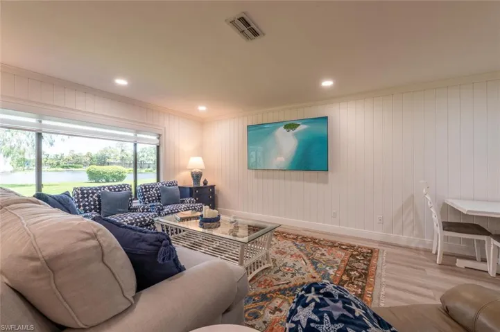 203 Courtside Dr # B103, Naples, Florida 34105