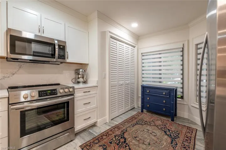 203 Courtside Dr # B103, Naples, Florida 34105
