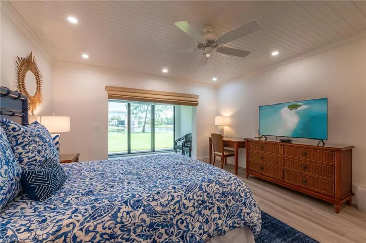 203 Courtside Dr # B103, Naples, Florida 34105