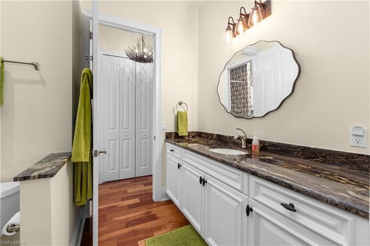 2ND FULL BATHROOM
