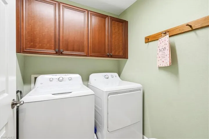 6622 Alden Woods Cir 101, Naples, Florida 34113