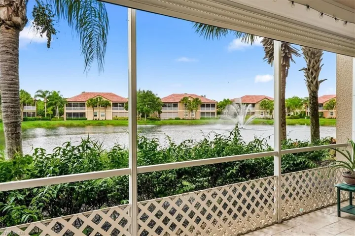 6622 Alden Woods Cir 101, Naples, Florida 34113
