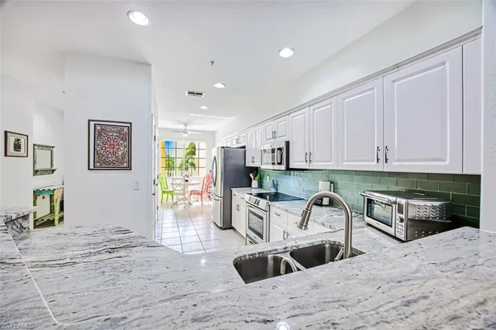 20031  Sanibel View  CIR, Fort Myers, FL 33908