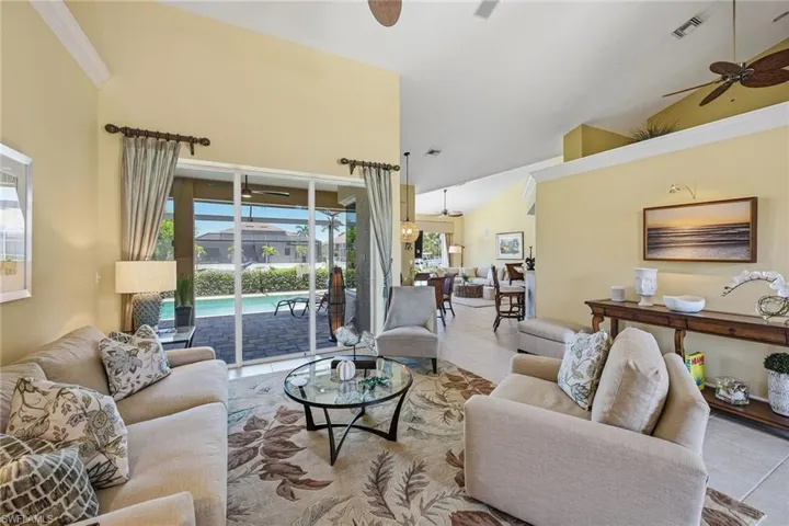 1036 Admiralty Ct, Marco Island, Florida 34145