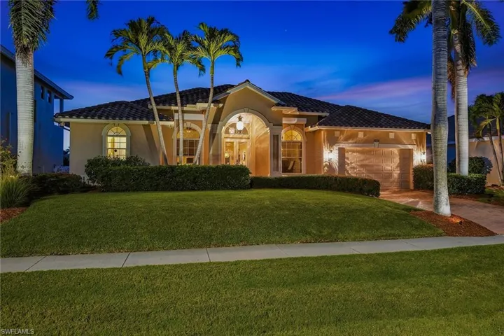 1036 Admiralty Ct, Marco Island, Florida 34145
