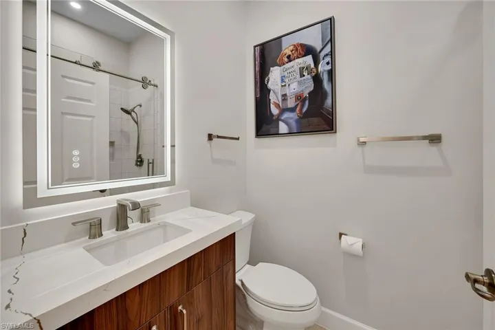 15949  Paseo  LN, Naples, FL 34110