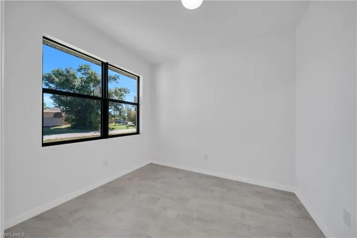 Spare room with baseboards