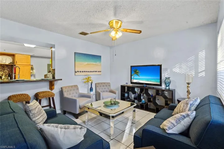 3680 7th Ave Sw, Naples, Florida 34117