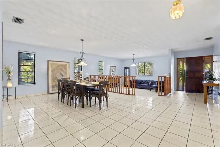 3680 7th Ave Sw, Naples, Florida 34117