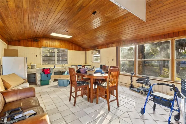 3680 7th Ave Sw, Naples, Florida 34117