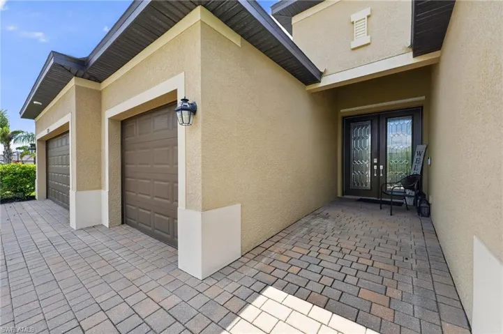 3335 Menores Way, Fort Myers, Florida 33905