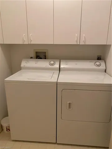 Washer & dryer included