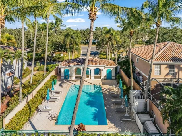 COMMUNITY HEATED POOL/CLUBHOUSE