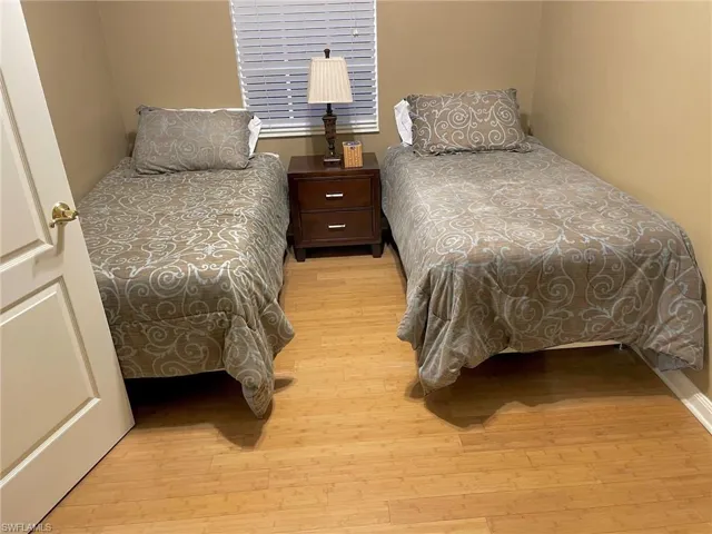 BEDROOM 3 TWIN BEDS