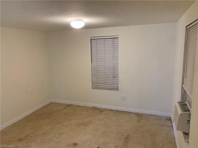 259  San Diego  ST, NORTH FORT MYERS, FL 33903