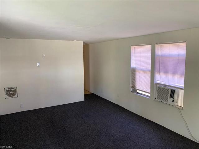 259  San Diego  ST, NORTH FORT MYERS, FL 33903