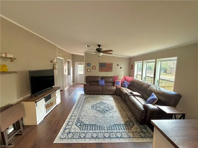 5395 W State Rd 80  , Fort Denaud, FL 33935