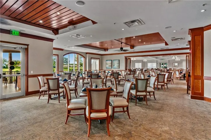 28072 Cavendish Ct 2211, Bonita Springs, Florida 34135