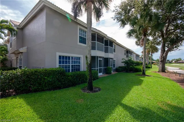 28072 Cavendish Ct 2211, Bonita Springs, Florida 34135