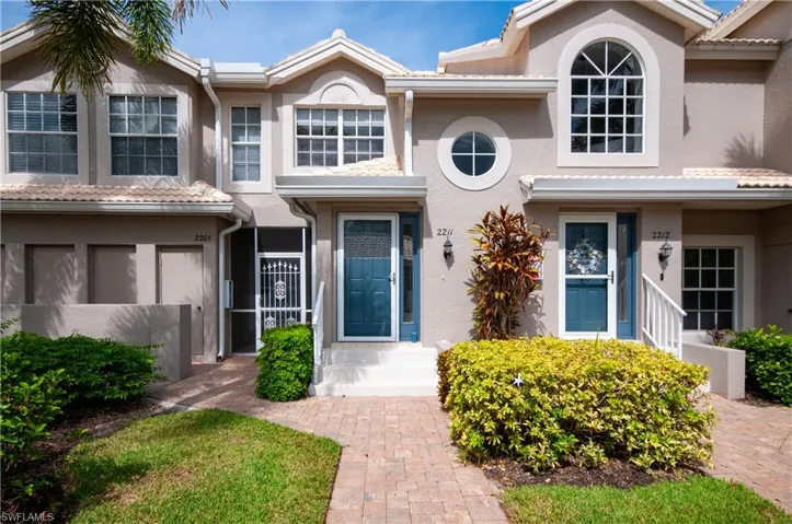 28072 Cavendish Ct 2211, Bonita Springs, Florida 34135