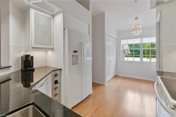 28072 Cavendish Ct 2211, Bonita Springs, Florida 34135